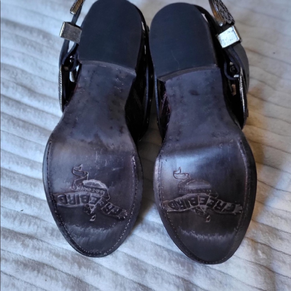 SOLD - Picture 8 of 11